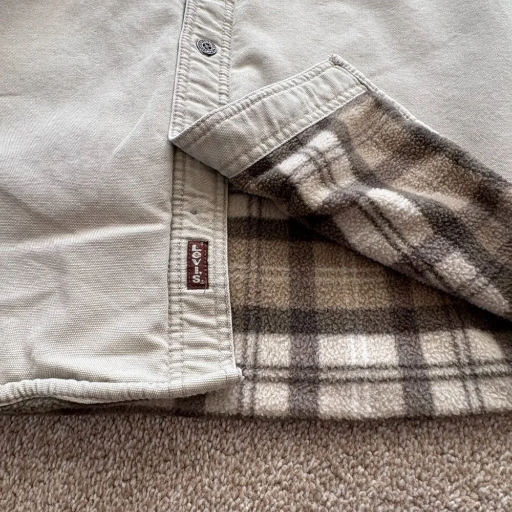 Levi's Men XL Canvas Fleece Lined Shirt Jacket Tan Beige Plaid Heavyweight Layer - Picture 7 of 13